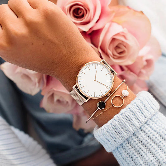 Elegant Quartz Timepiece
